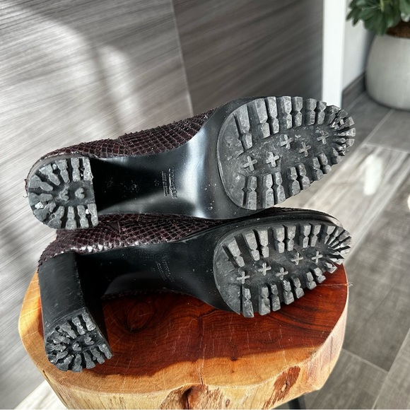 Uterque Brown Burgundy Snakeskin Leather Boots with Platform - Picture 8 of 8